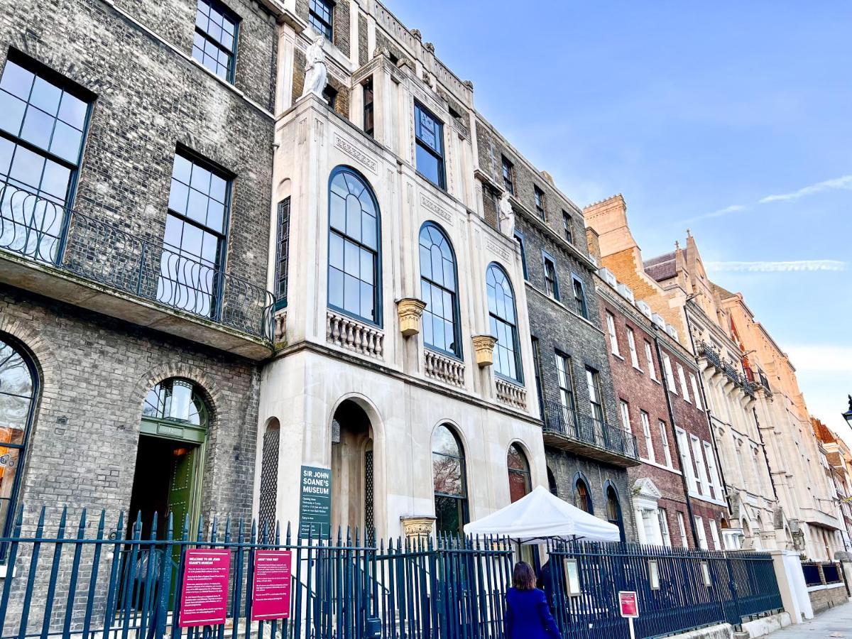 لندن Superior Entire Apartment Between St Pauls Cathedral And Covent Garden المظهر الخارجي الصورة