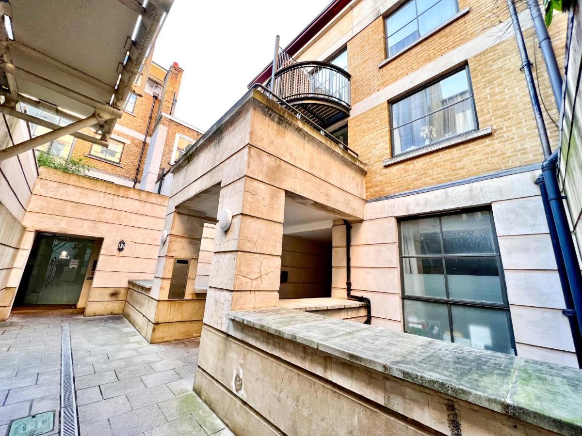 لندن Superior Entire Apartment Between St Pauls Cathedral And Covent Garden المظهر الخارجي الصورة