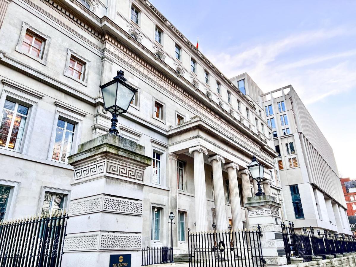 لندن Superior Entire Apartment Between St Pauls Cathedral And Covent Garden المظهر الخارجي الصورة