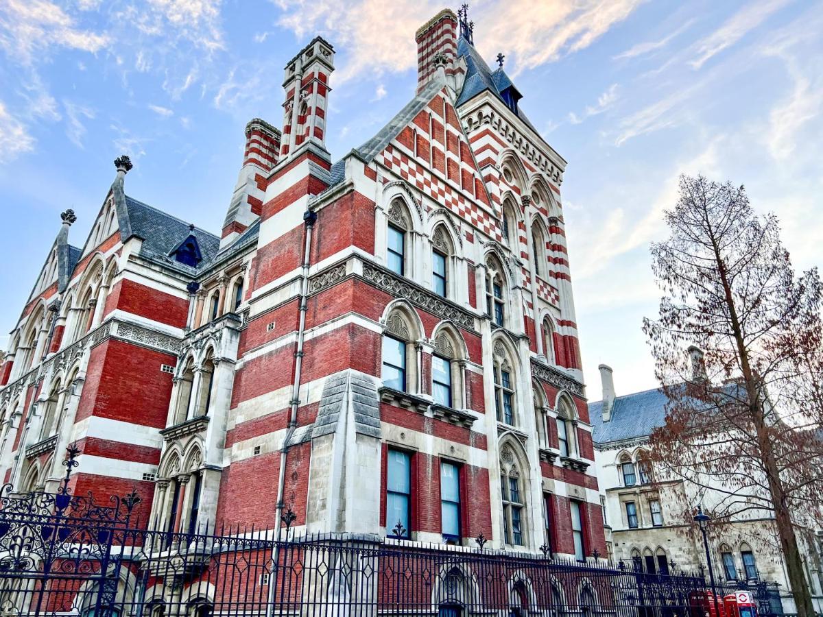 لندن Superior Entire Apartment Between St Pauls Cathedral And Covent Garden المظهر الخارجي الصورة